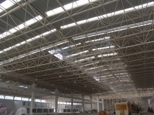 开封网架工程施工中需要注意哪些事项?